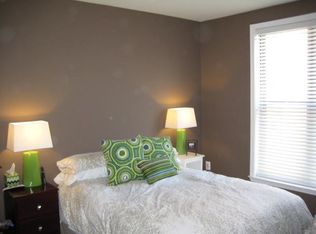 703 8th St NE, Washington, DC 20002