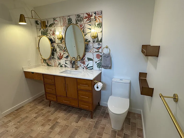 primary bathroom ensuite