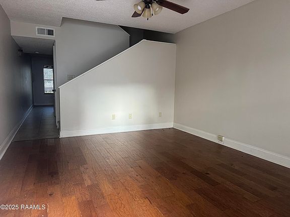 5th image of 310 Ella St APT 114