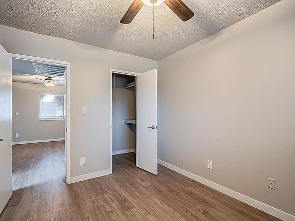 4th image of 3030 N 35th Ave #372