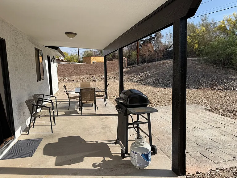 2328 Senita Dr — Photo 23
