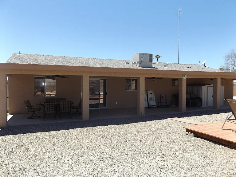 3233 Iroquois Ct — Photo 15