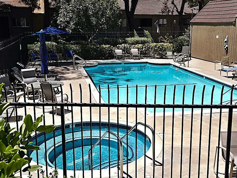 31603 E 9th Dr #60-G — Photo 28
