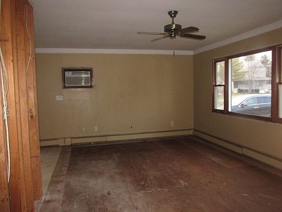 2nd image of 312 E South St