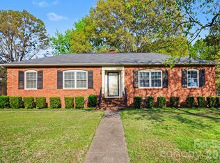 2627 Scarlet Cir, Charlotte, NC 28273