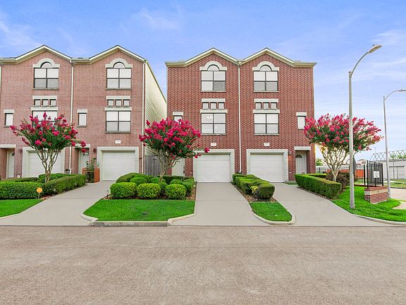 2nd image of 3501 Link Valley Dr APT 102