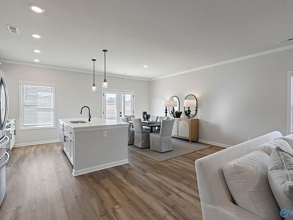 5th image of 332 Pecos Ridge Cir