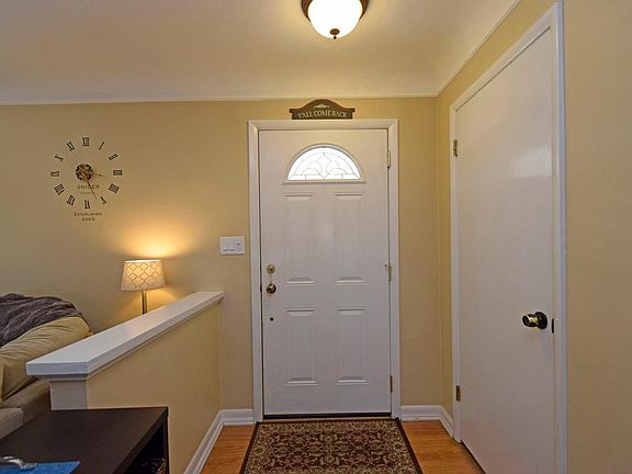 2nd image of 1093 Shangrila Dr
