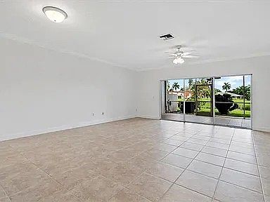 5th image of 12606 Westhampton Cir