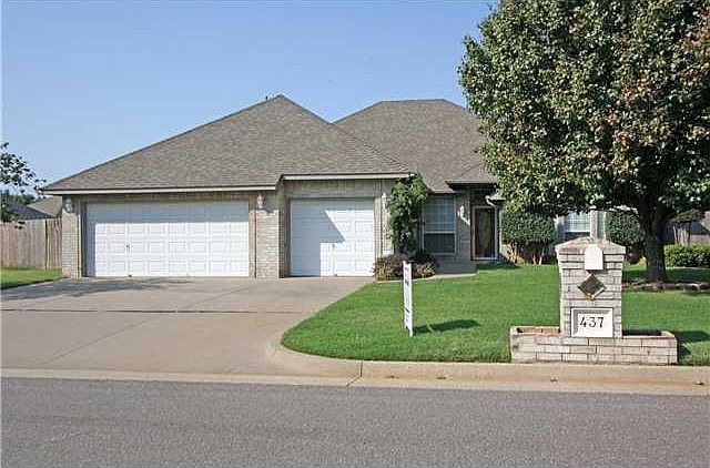 1st image of 437 Palo Verde Dr