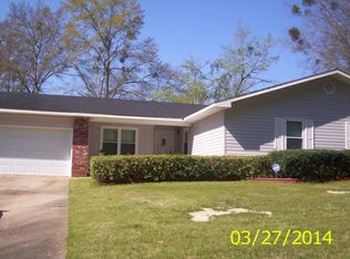 102 Myrick Dr, Enterprise, AL 36330