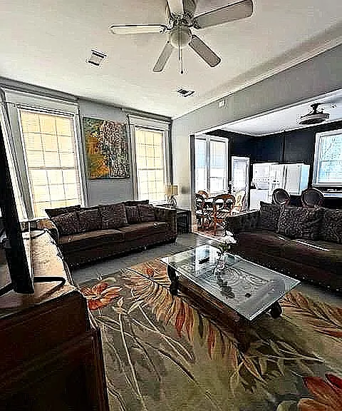 1219 E Henry St #1219B — Photo 25
