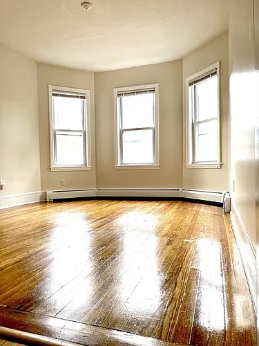 20 Boylston St #4 Photo 1