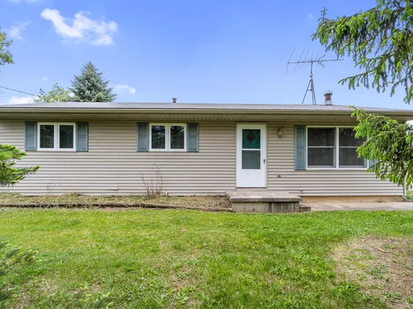 1080 Harper Rd, Mason, MI 48854