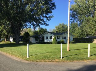 625 Gilster St, Onalaska, WI 54650