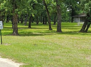 522 Medicine Man Cir, Hempstead, TX 77445