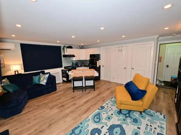 2447 N 54th St, Philadelphia, PA 19131