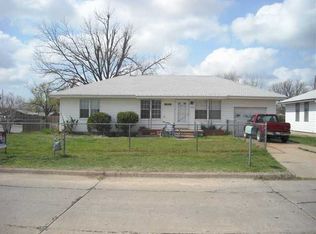 1502 NW 13th St, Lawton, OK 73507
