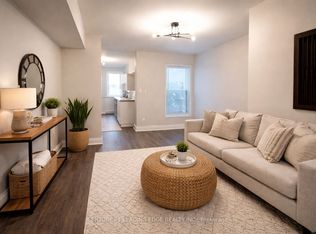 260 Dupont St #A, Toronto, ON M5R1V7