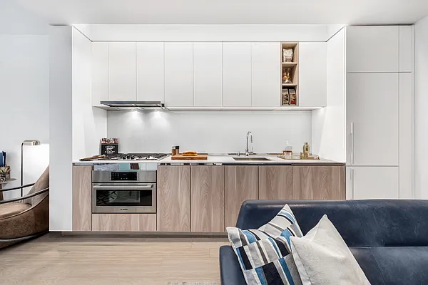Kitchen, photo 1