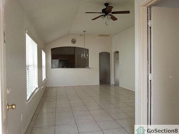 5th image of 15547 Kiplands Bend Ct