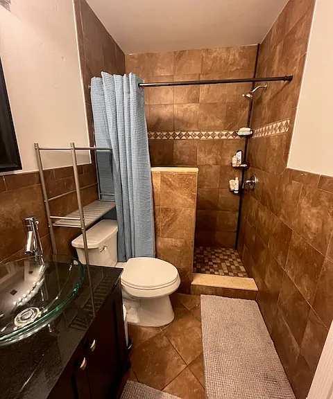 508 SE Crosspoint Dr — Photo 3