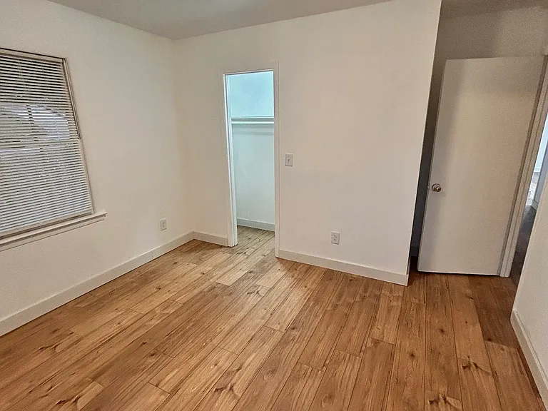 571 Fielding Cir — Photo 6