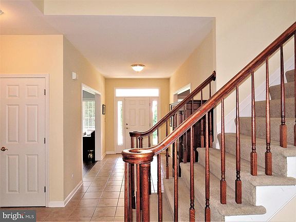 4th image of 1614 Monkton Rd