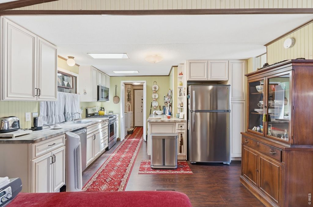 1601 N College Ave #320