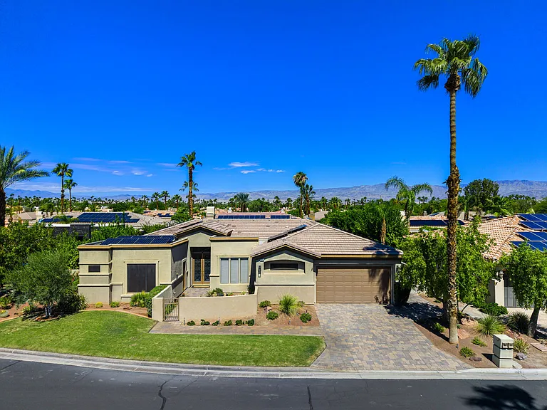 75840 Sarazen Way — Photo 1