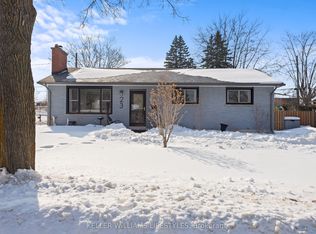 23 Stormont Dr, London, ON N5Z3Z4