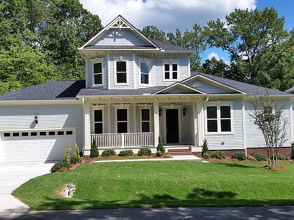 4th image of 122 Deer Street