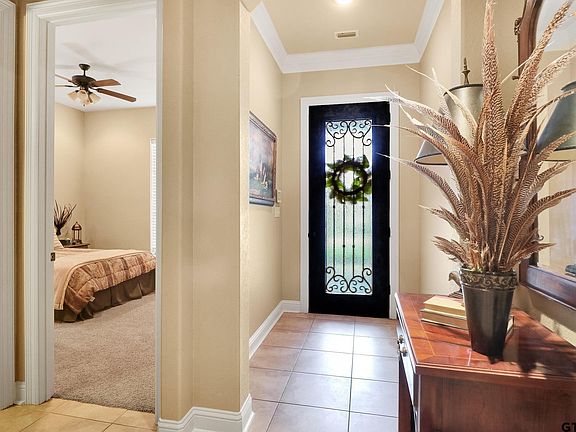 3rd image of 7212 Princedale