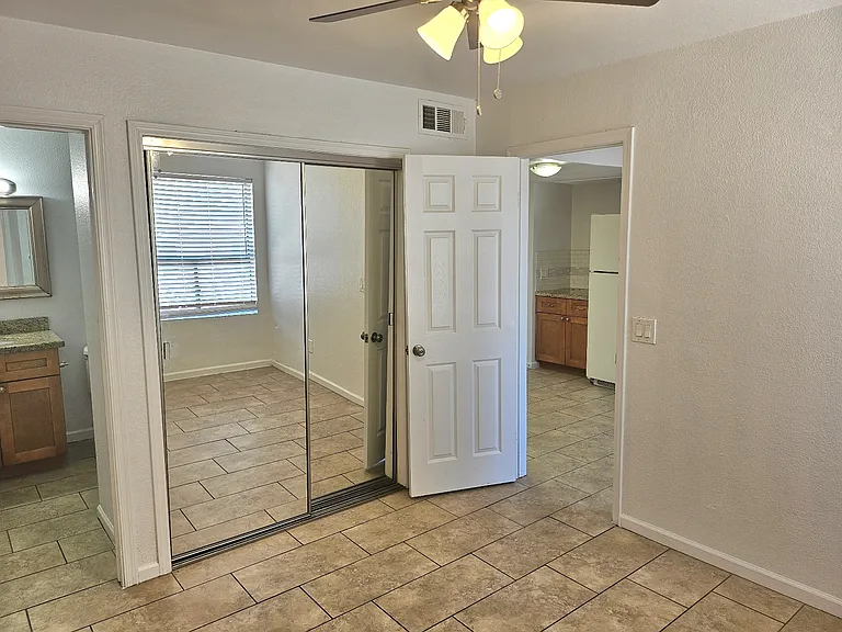 4313 N 19th Ave #206 — Photo 10