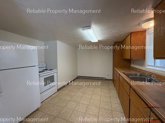4th image of 560 I St