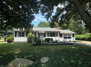 8859 E Echo Dr, Mentor, OH