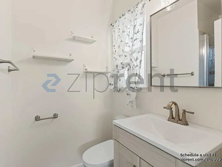 307 Barker St — Photo 15