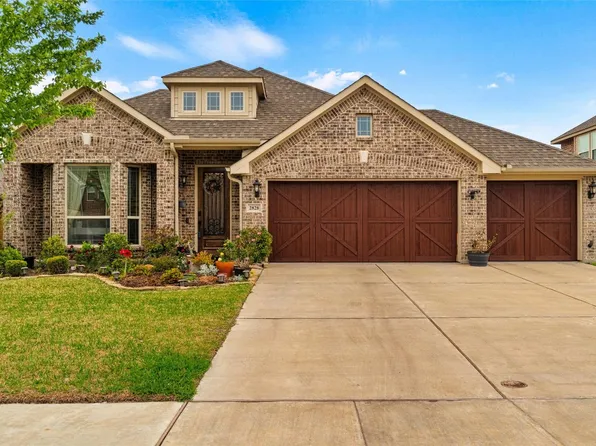 2828 Terrosa Dr, Grand Prairie, TX 75054