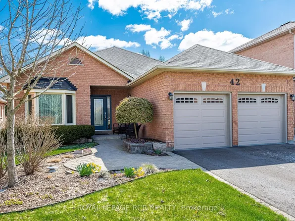 42 Allenvale Dr, Aurora, ON L4G 6P5