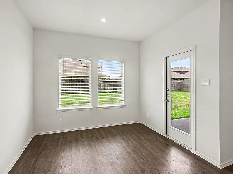 609 San Jacinto Trl — Photo 7