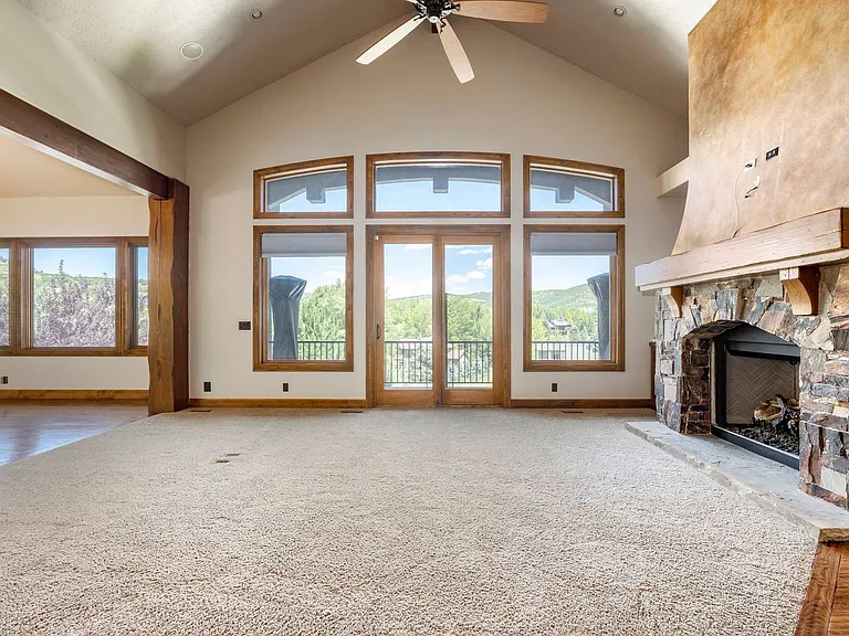 4368 W Jeremy Woods Dr — Photo 5