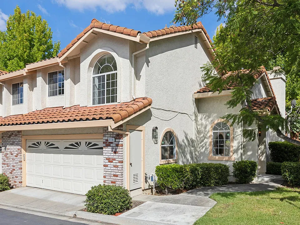2118 Cuesta Dr