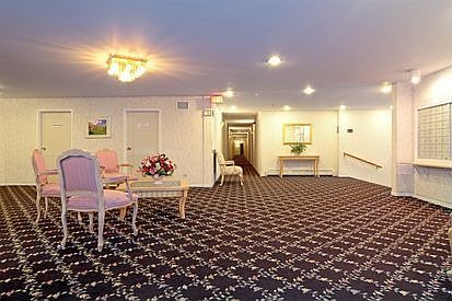 2nd image of 245 S Park Ln Unit 207