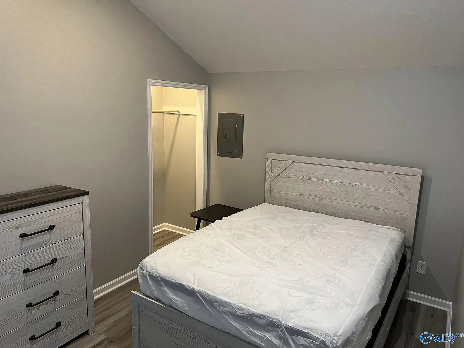 1 bed, 500 sqft, $995 — Photo 3