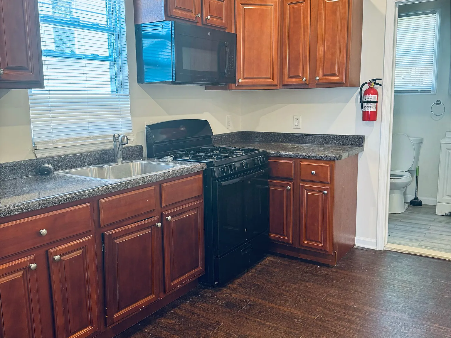 1 bed, $1,625 — Photo 2