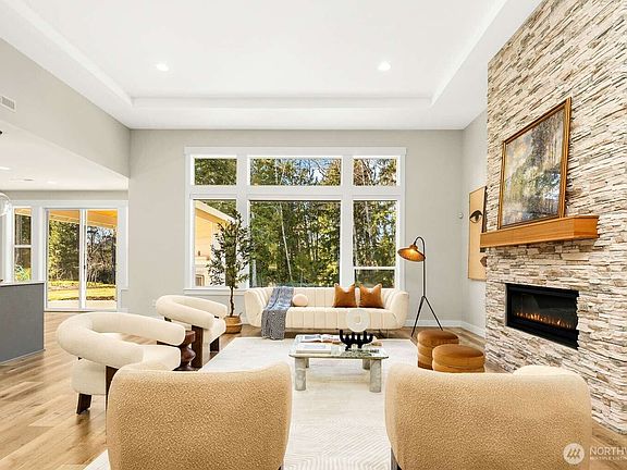 4th image of 5541 Skyfall Place NW
