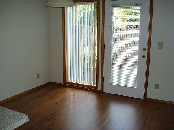 Dining room with laminate floors