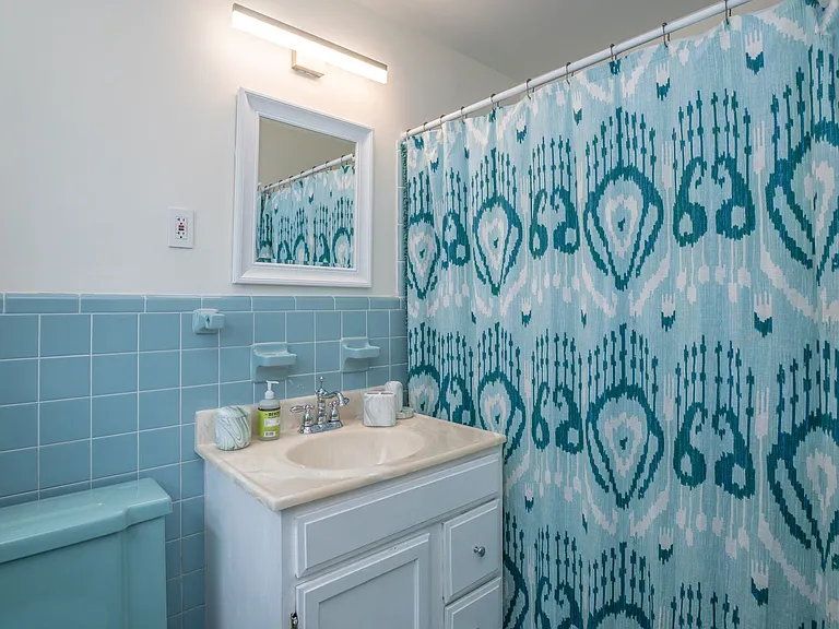 1101 Biscayne Dr — Photo 8