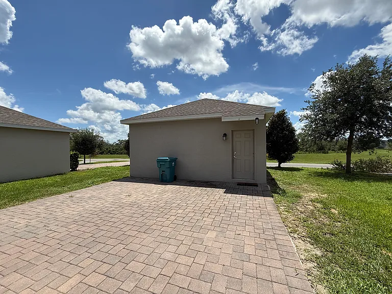 17016 Quicksilver Ave — Photo 24