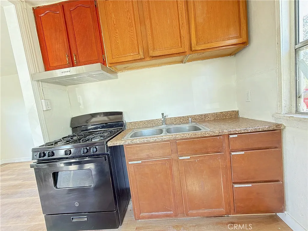 2 bed, 800 sqft, $1,950 — Photo 4